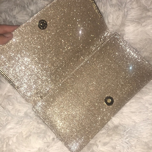 Gold Clutch - Picture 2 of 3